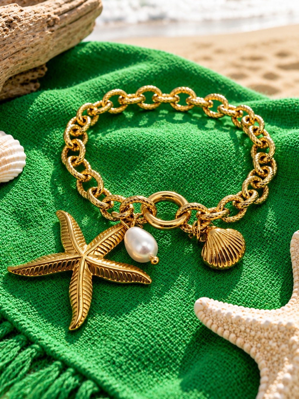 18K Gold Plated Large Starfish Shell Faux Pearl Charm Bracelet Coastal Luxe NEW